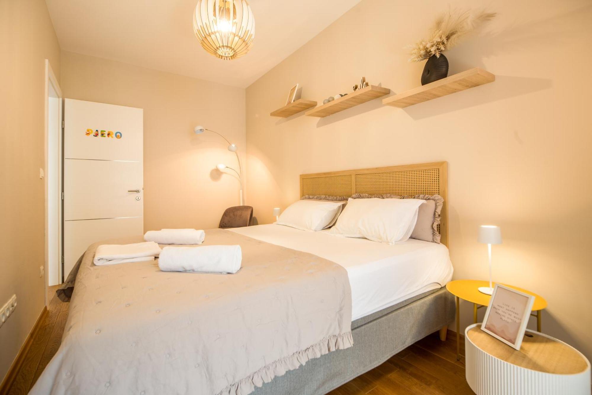 Apartment Pjero Makarska Eksteriør billede