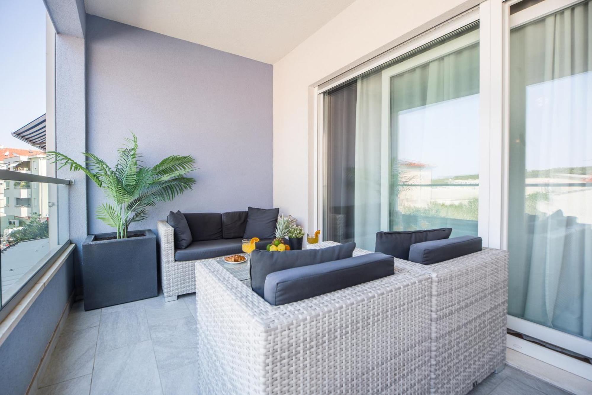 Apartment Pjero Makarska Eksteriør billede